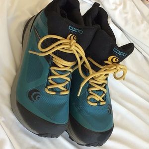 Topo hiking shoes